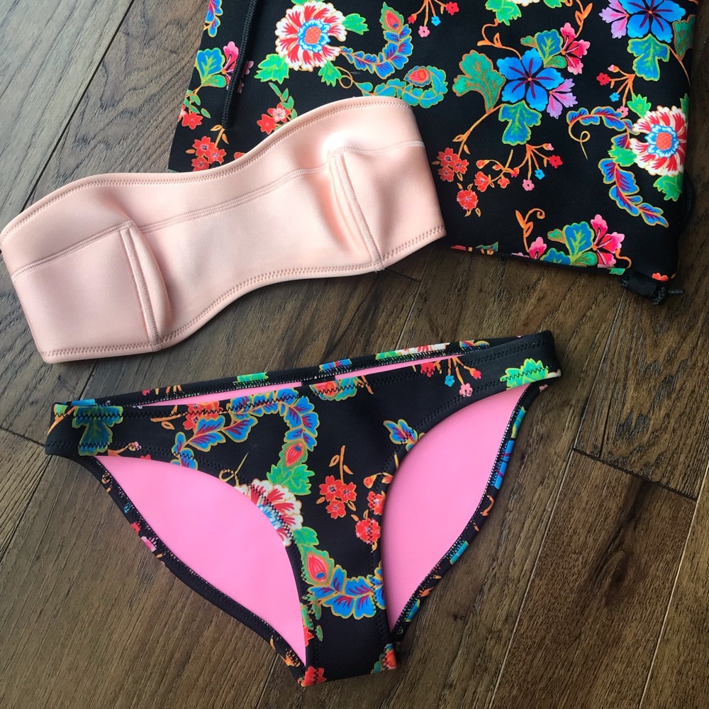 TRIANGL Bikini